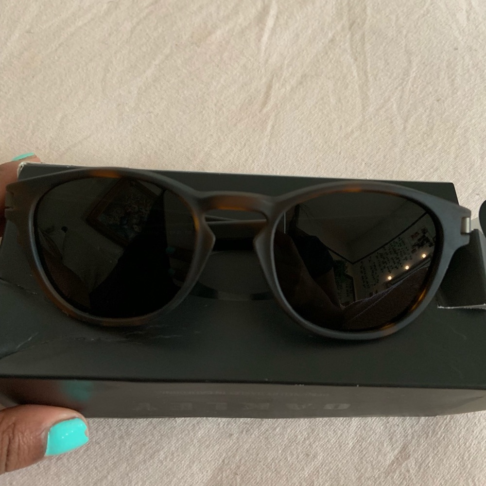 Oakley Latch Men’s Sunglasses